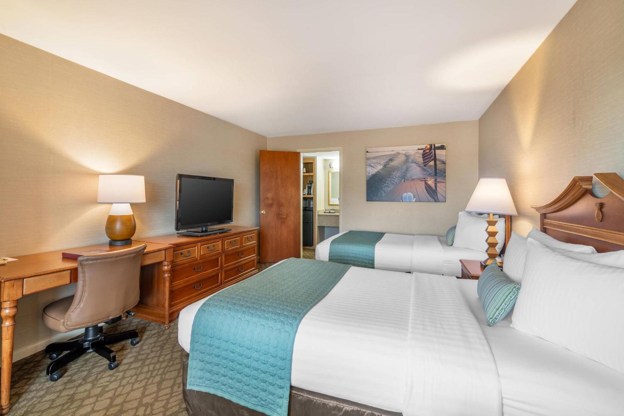 Standard Double Room with Two Double Beds - Non-Smoking